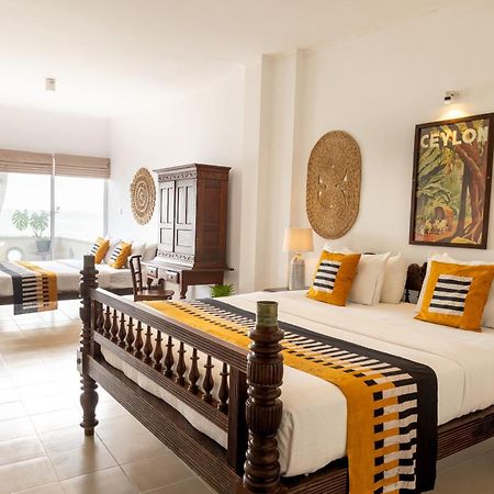 Neevana Hotel 希克杜沃 外观 照片