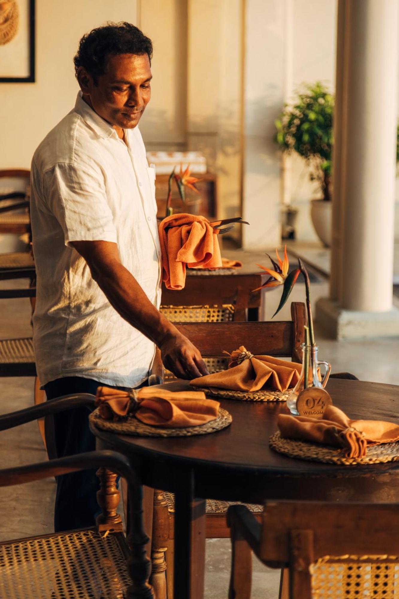 Neevana Hotel 希克杜沃 外观 照片